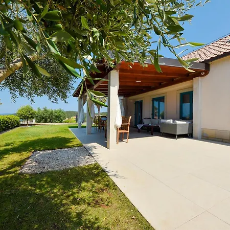 Apartment Seaview Bugenvilla - Happy *