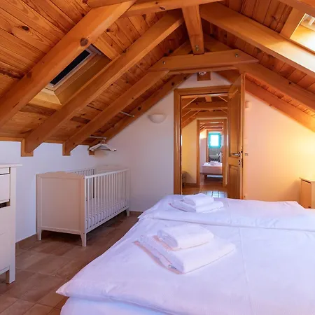 Apartment Seaview Bugenvilla - Happy *