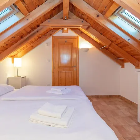 Seaview Bugenvilla - Happy Apartment Ugljan